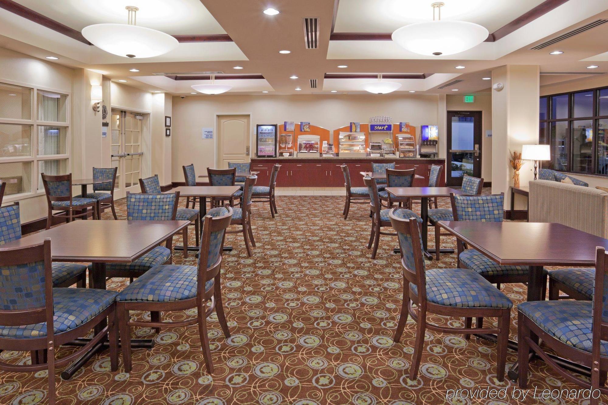 Holiday Inn Express & Suites Clovis Fresno Area By Ihg Екстер'єр фото
