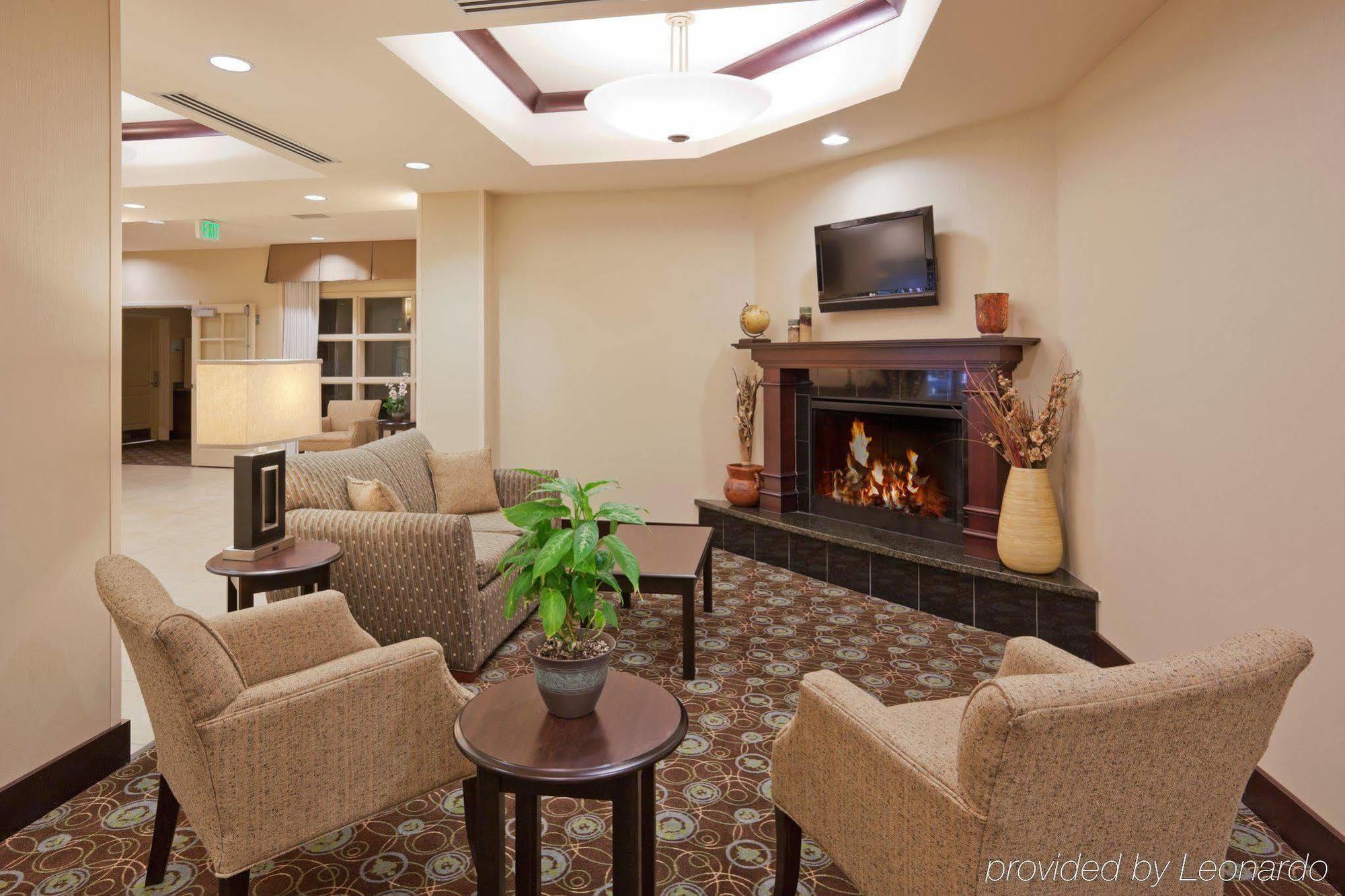 Holiday Inn Express & Suites Clovis Fresno Area By Ihg Інтер'єр фото
