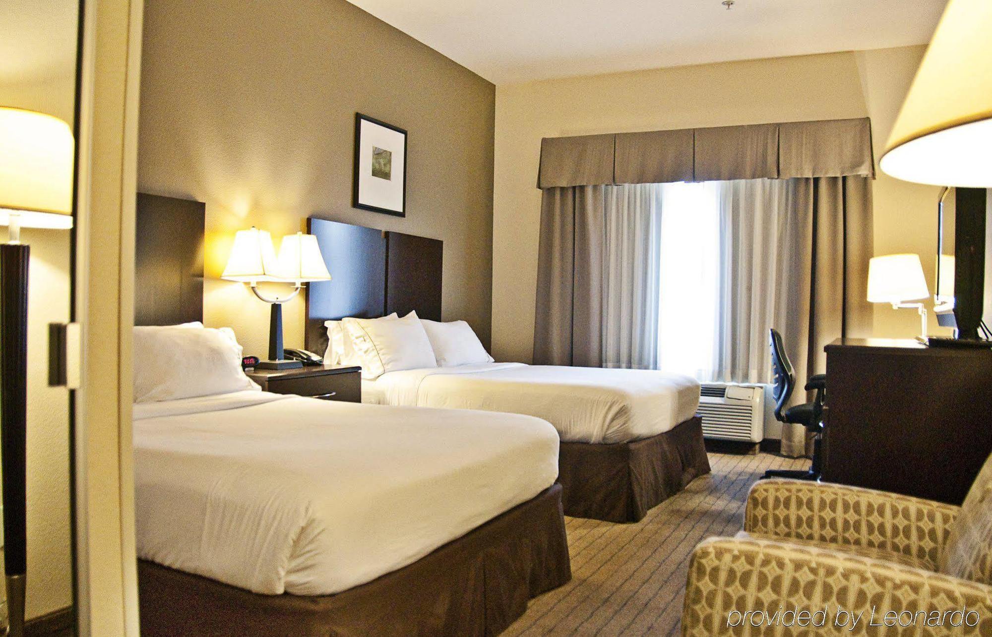 Holiday Inn Express & Suites Clovis Fresno Area By Ihg Екстер'єр фото
