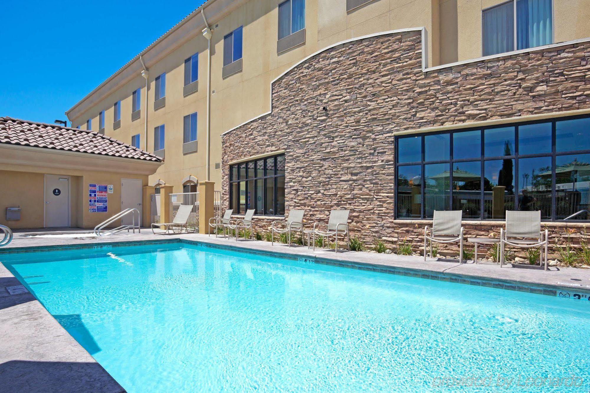 Holiday Inn Express & Suites Clovis Fresno Area By Ihg Екстер'єр фото